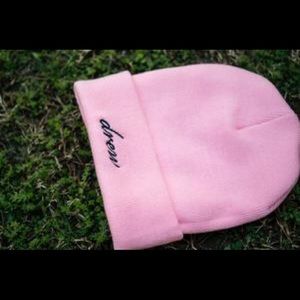 Drew house script rob beanie pink
